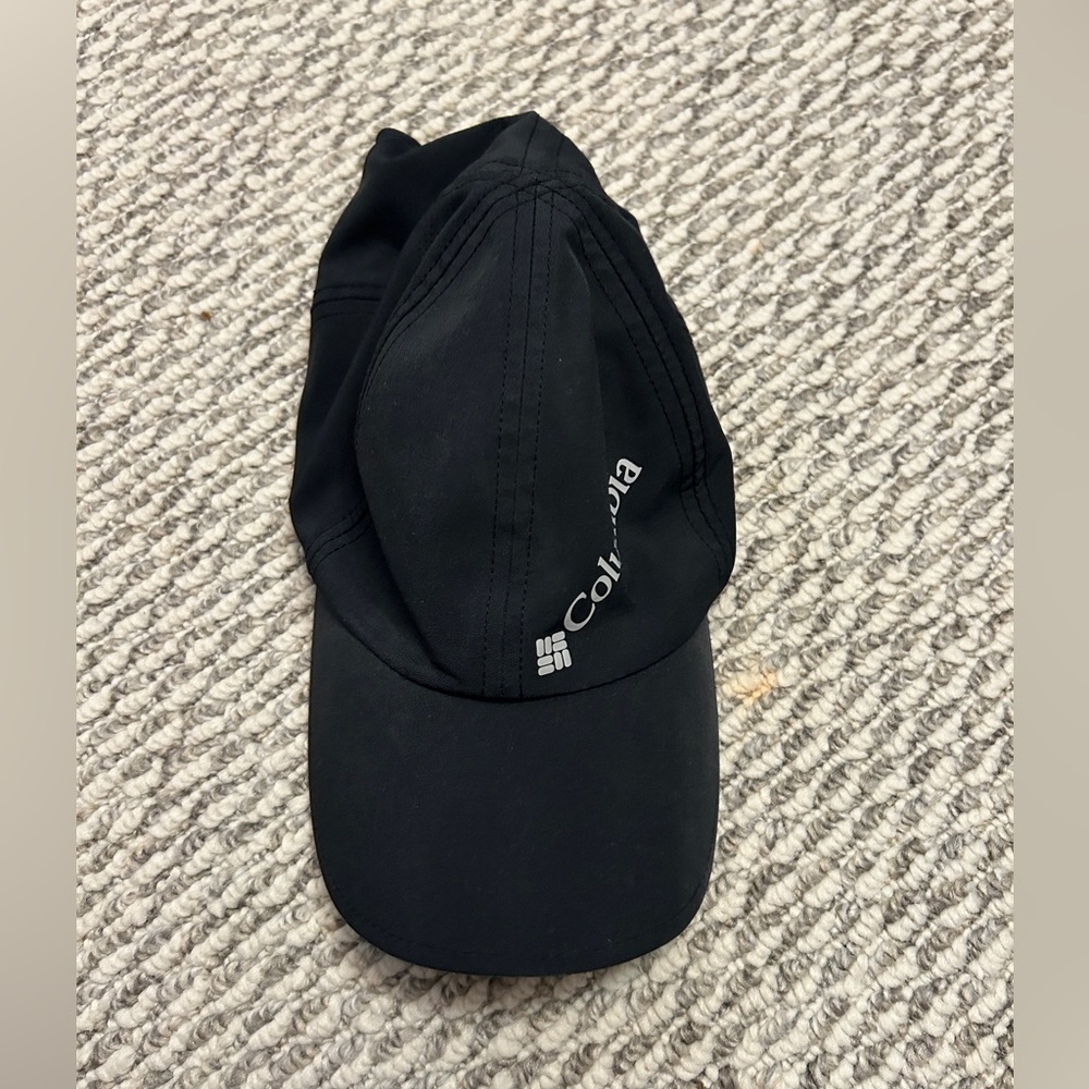 COLUMBIA BASEBALL CAP